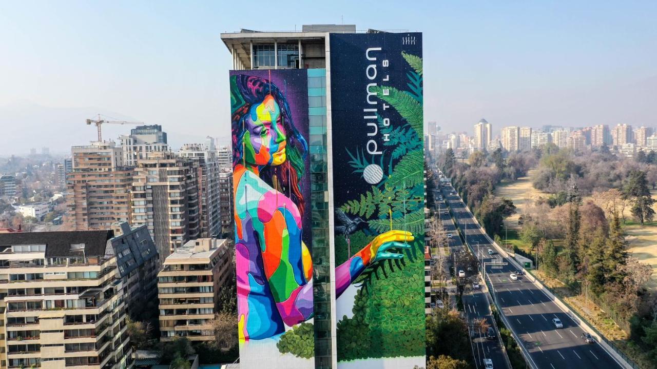 Pullman Santiago Vitacura Exterior photo Paulmann headquarters in Santiago, Chile