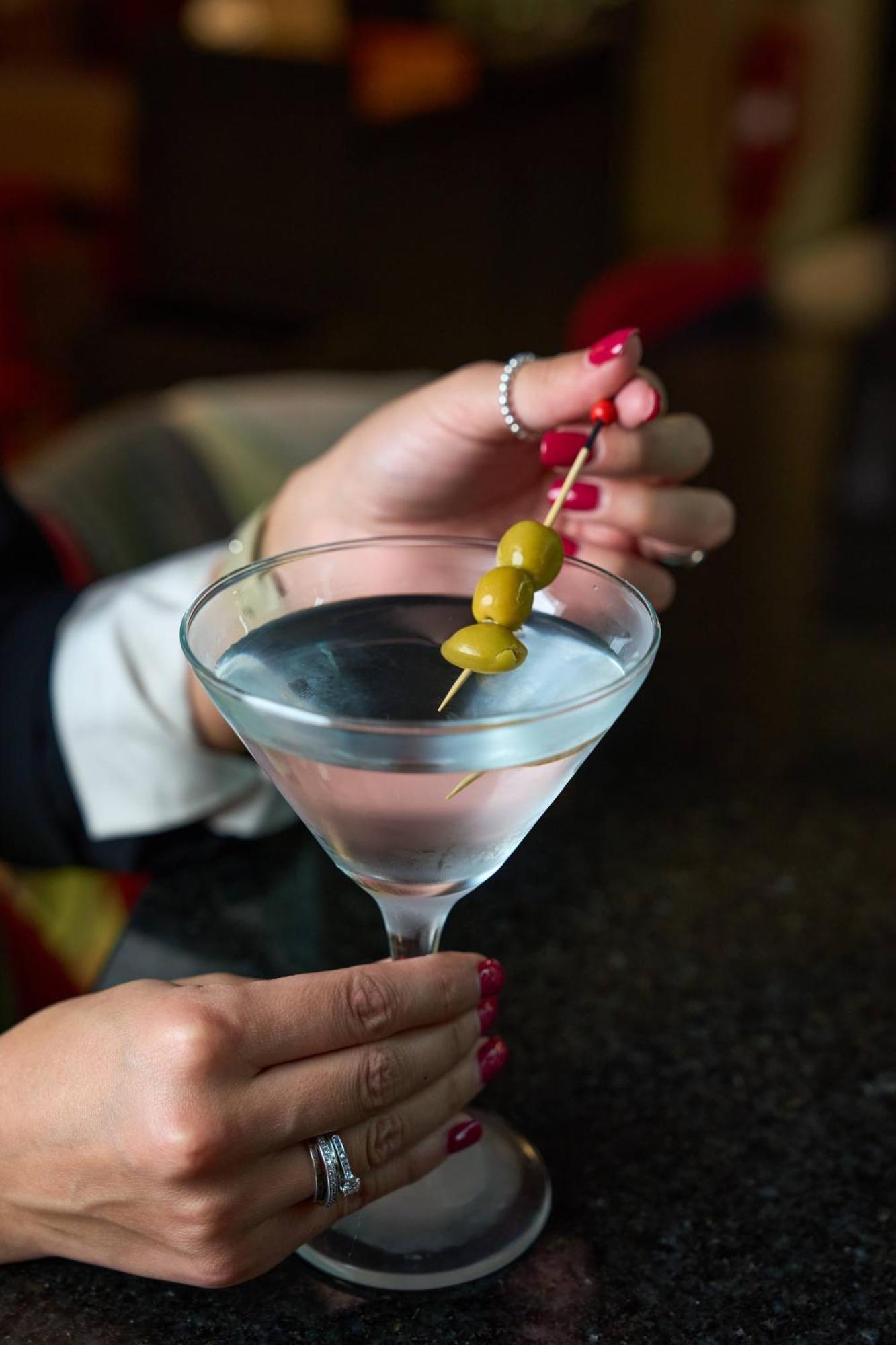 Pullman Santiago Vitacura Exterior photo A dry martini